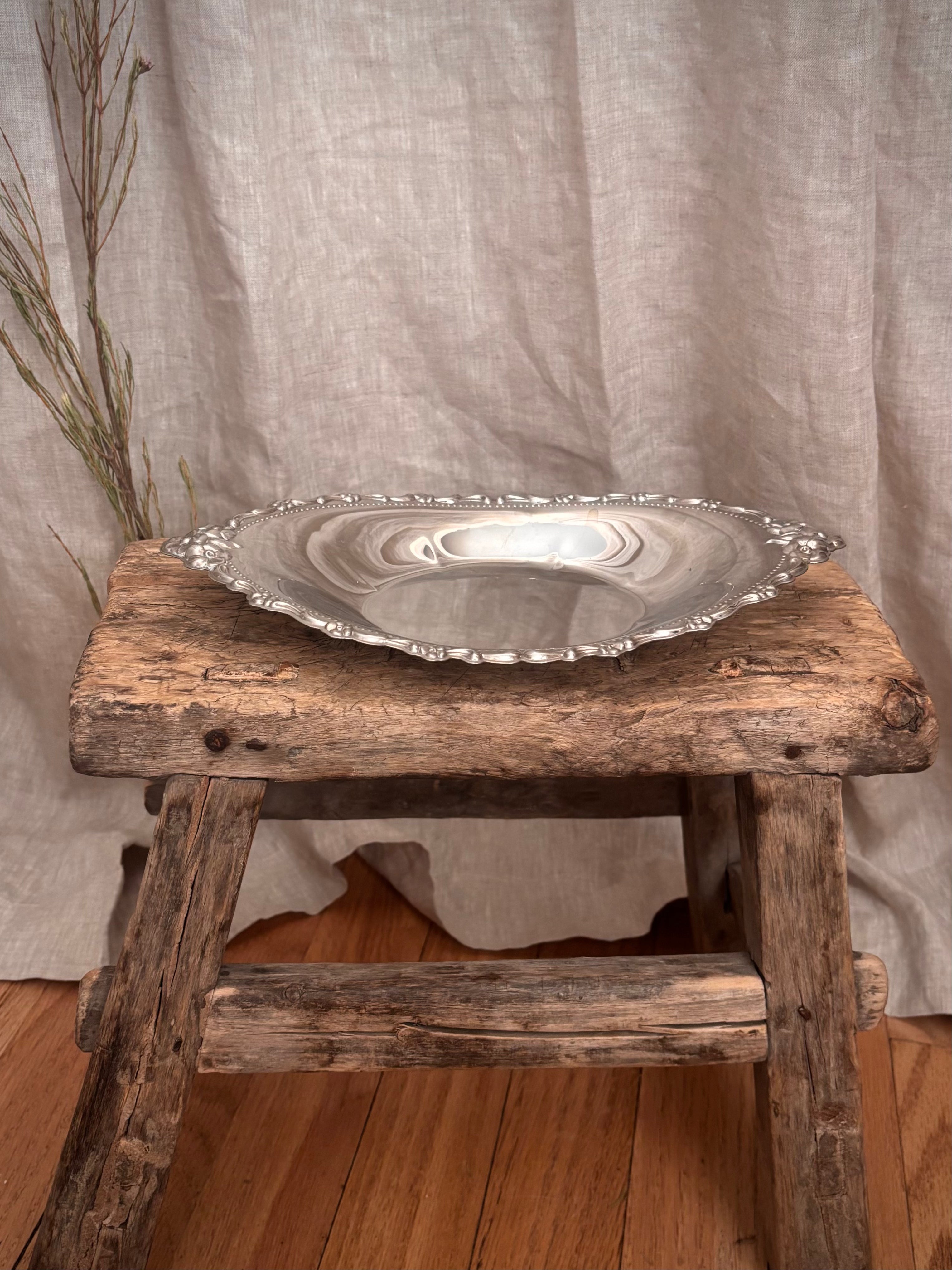 Vintage Oneida Silverplate Floral Catchall Dish