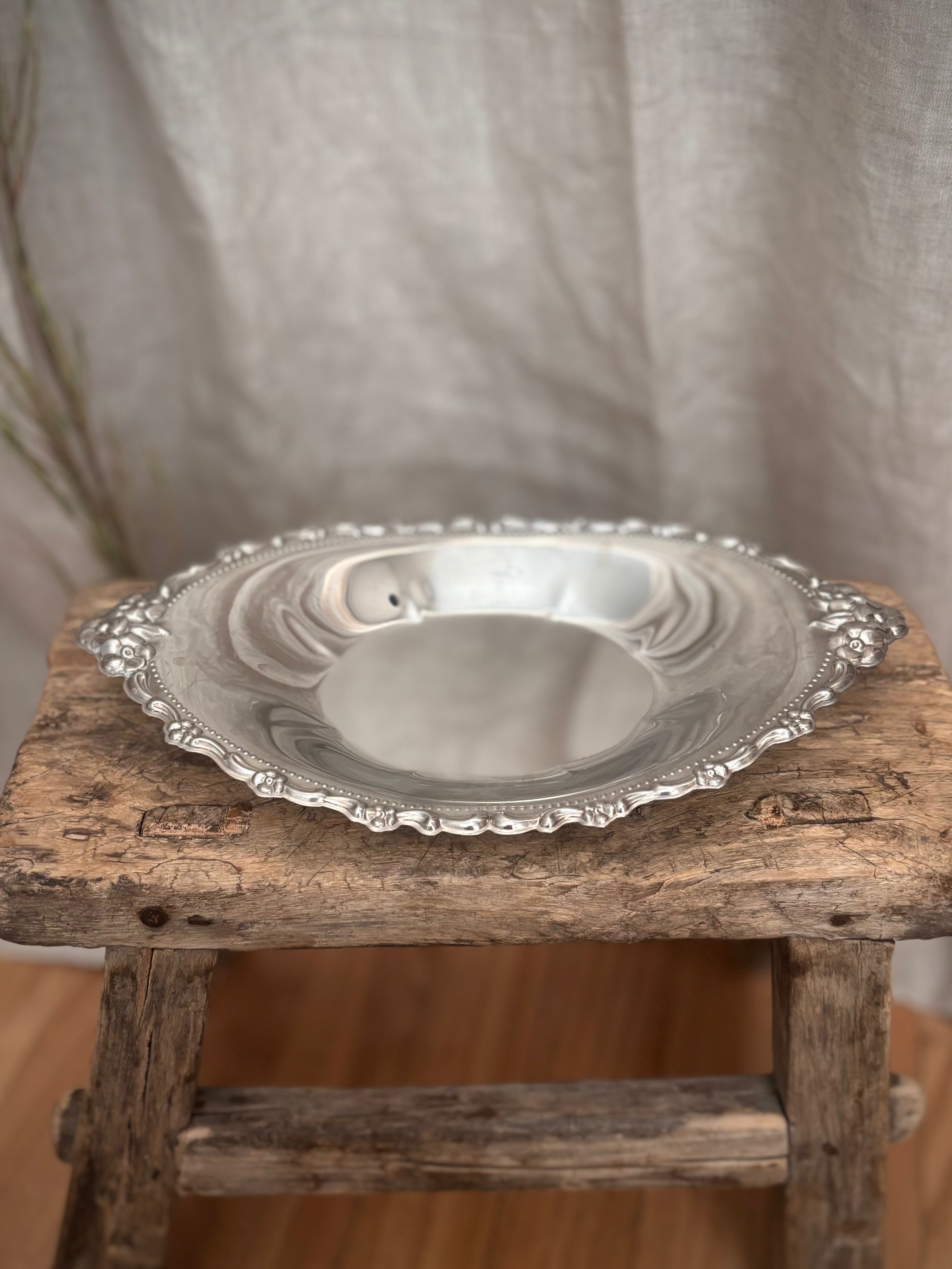 Vintage Oneida Silverplate Floral Catchall Dish