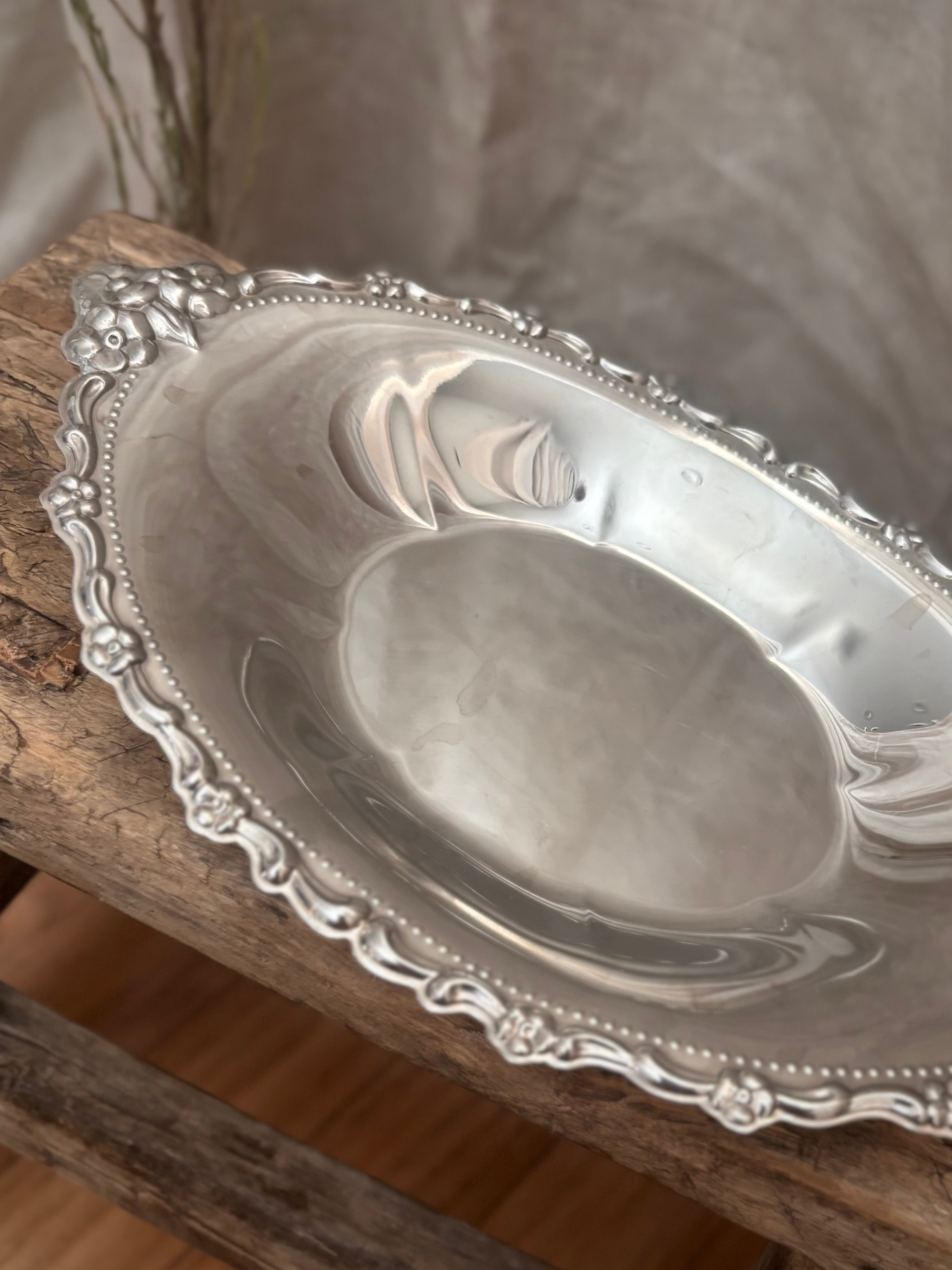 Vintage Oneida Silverplate Floral Catchall Dish