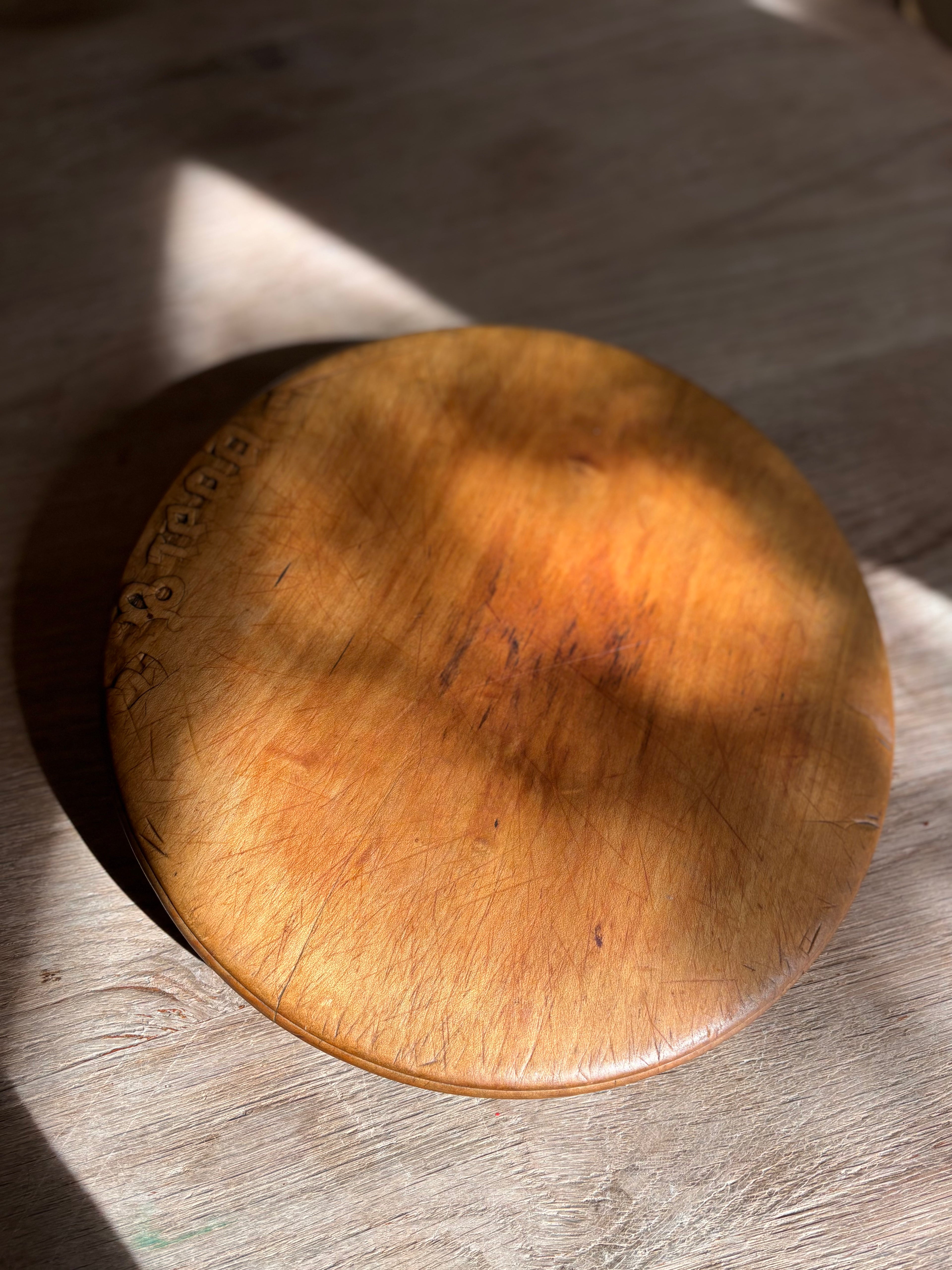 Antique English Bread Board, 11.5"