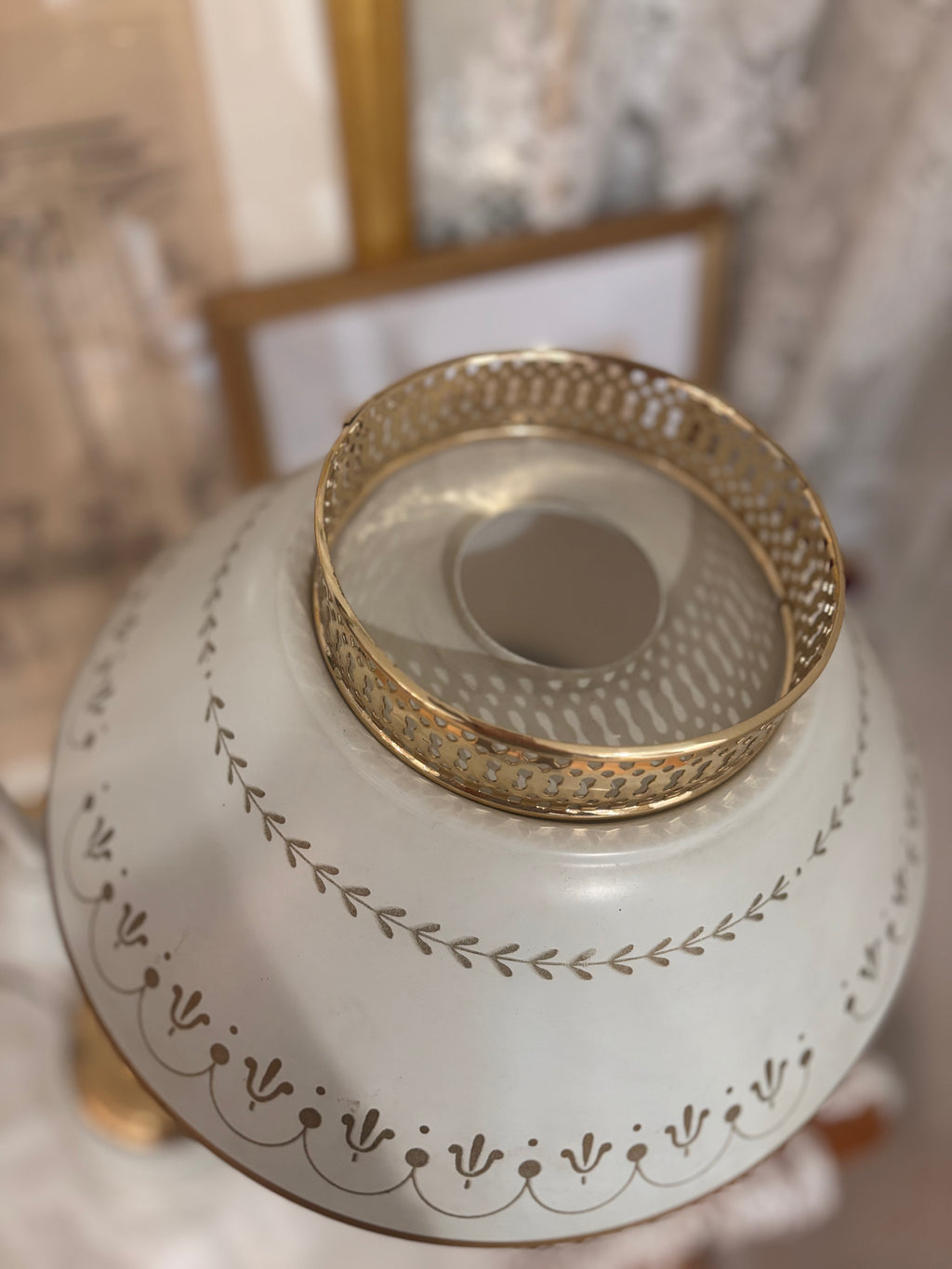 Vintage Mid-20th-Century Cream & Brass Toleware Lamp