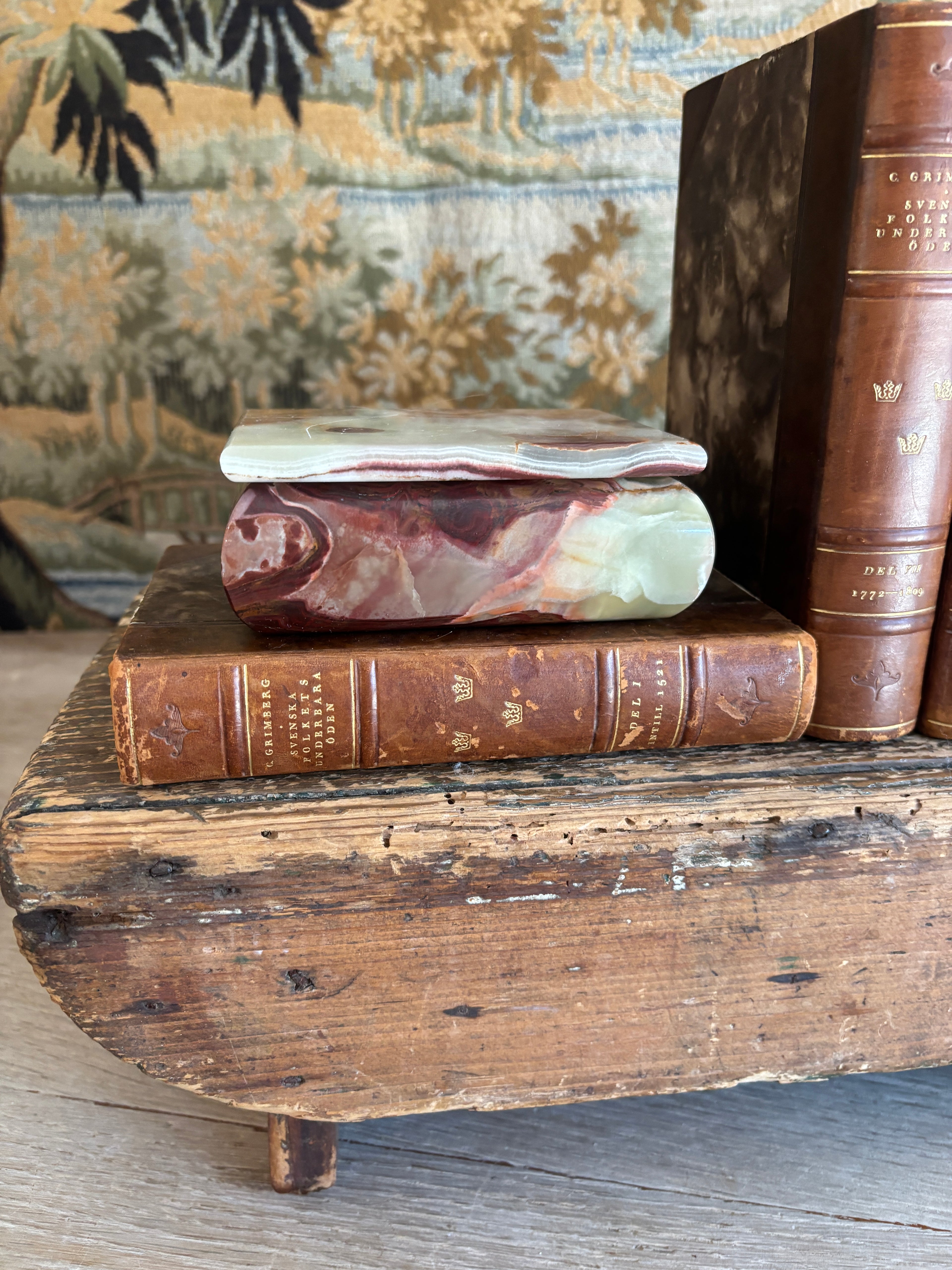 Vintage Banded Onyx Trinket Box