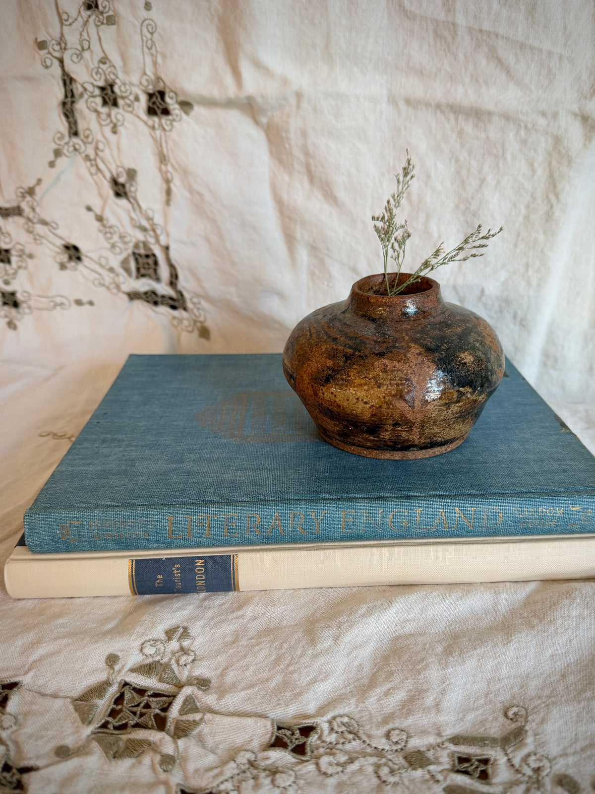 Vintage England Book Bundle
