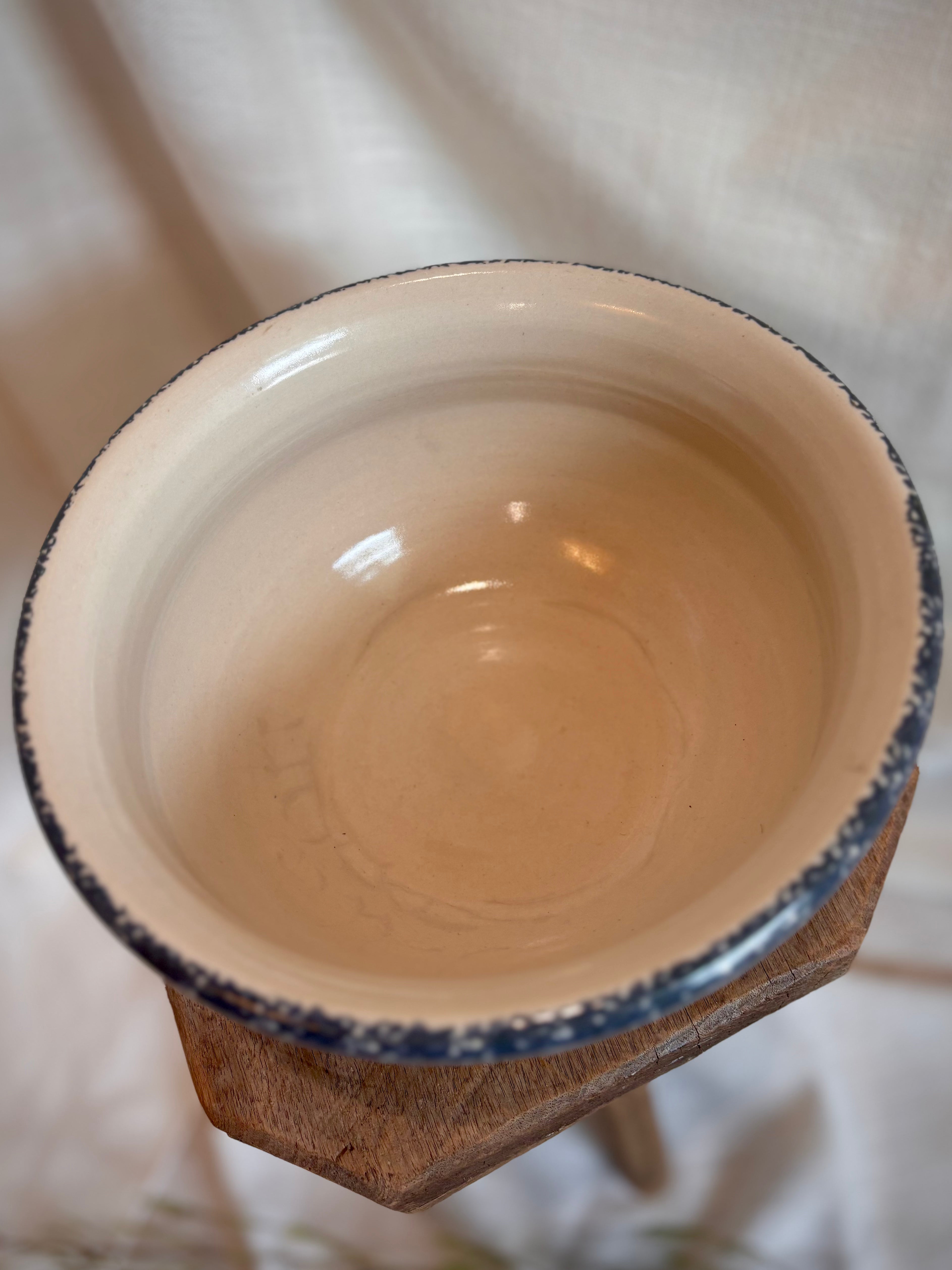 Vintage Home & Garden Party “Northwood” Stoneware Bowl