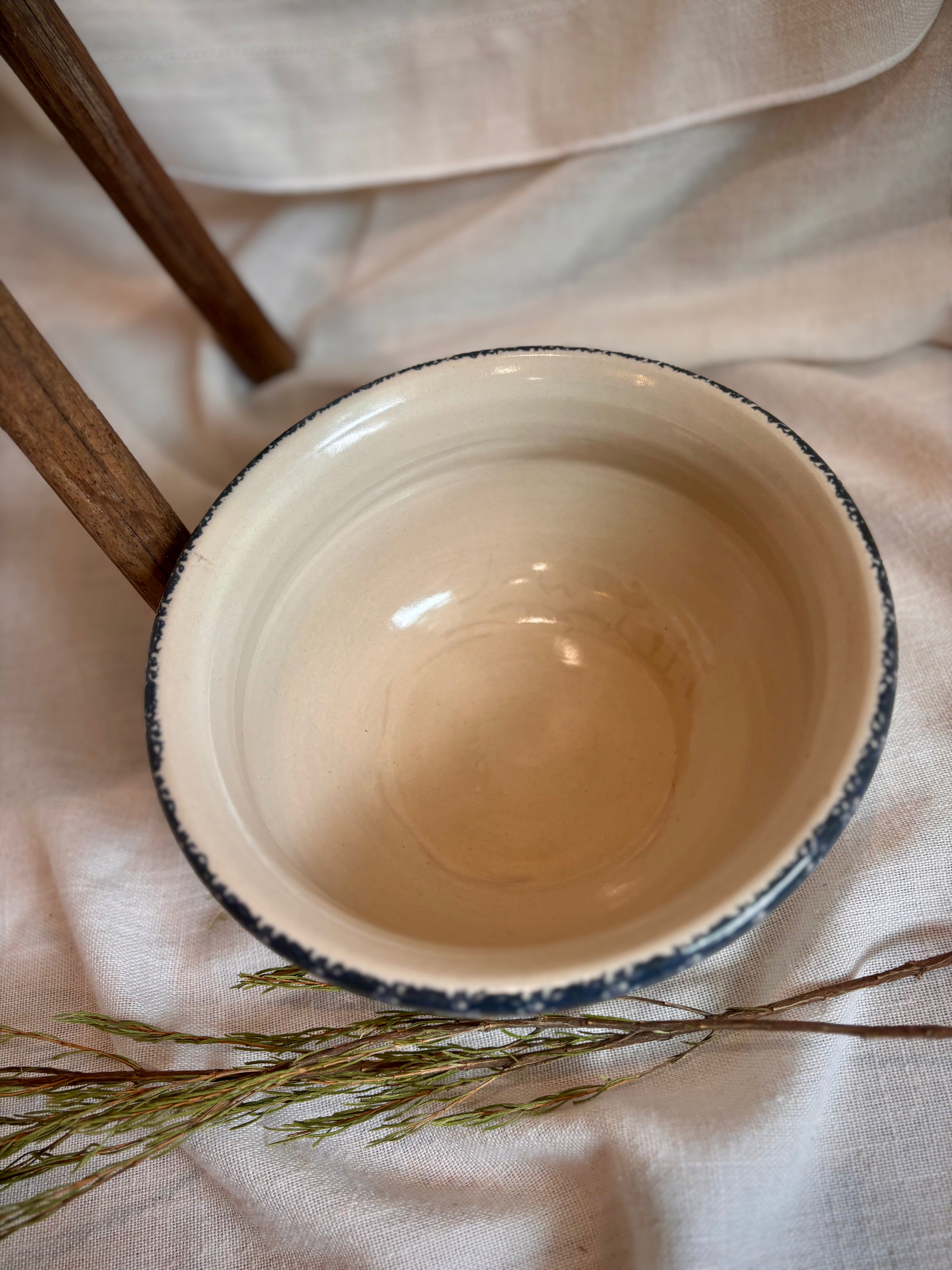 Vintage Home & Garden Party “Northwood” Stoneware Bowl
