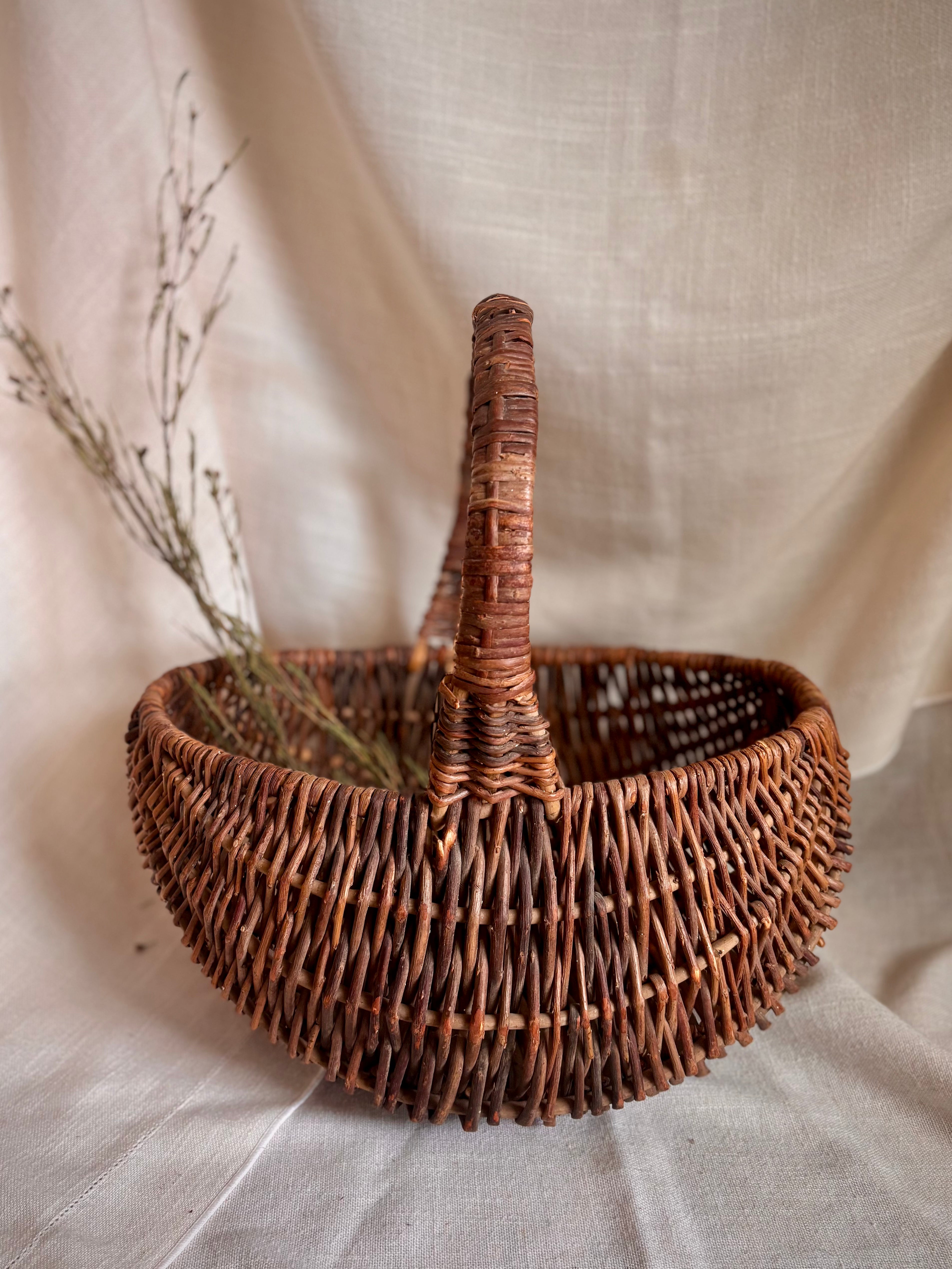 Large Vintage Dark Willow Market Basket