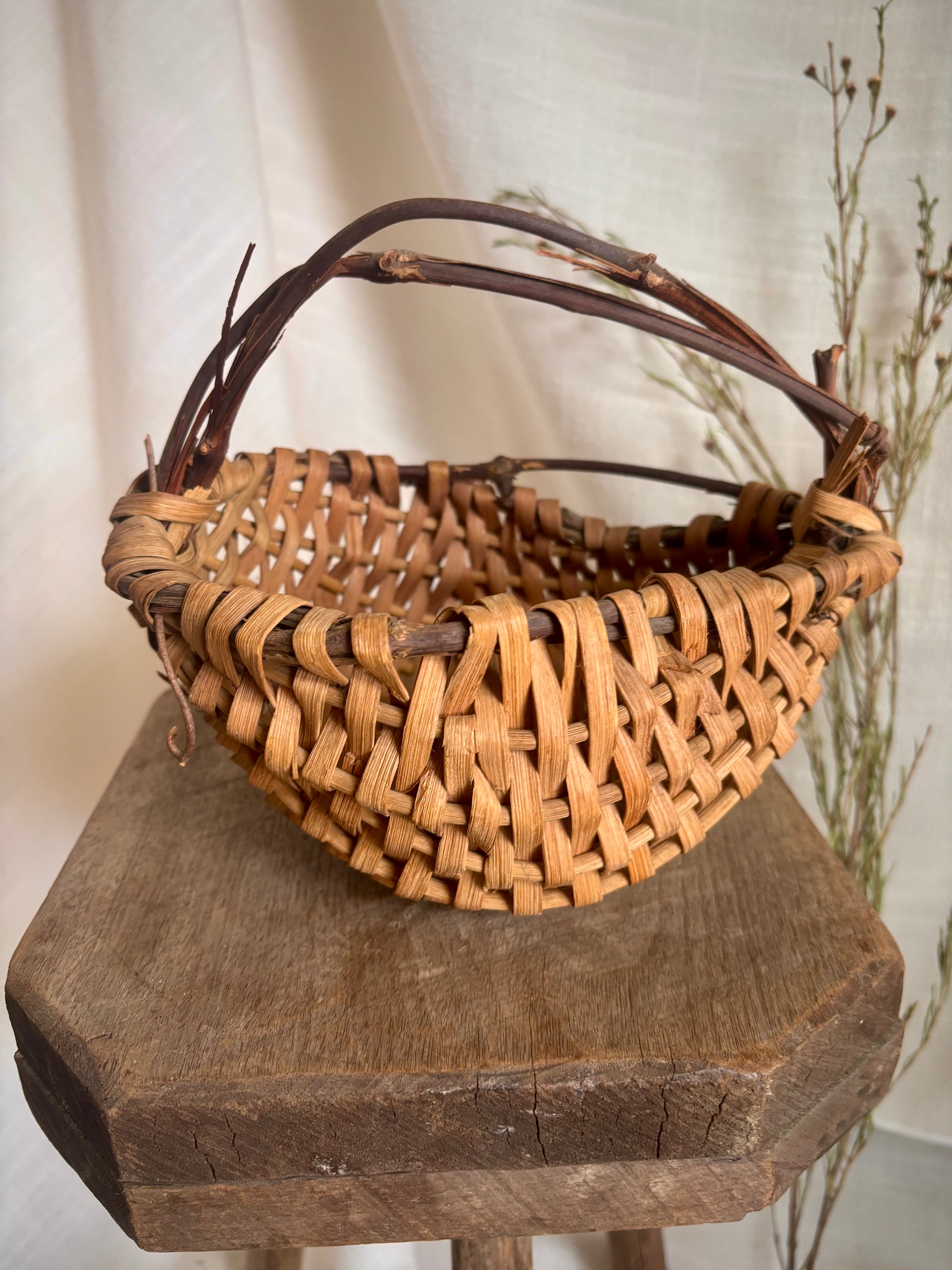 Handcrafted Vintage Mini Two-Tone Gathering Basket