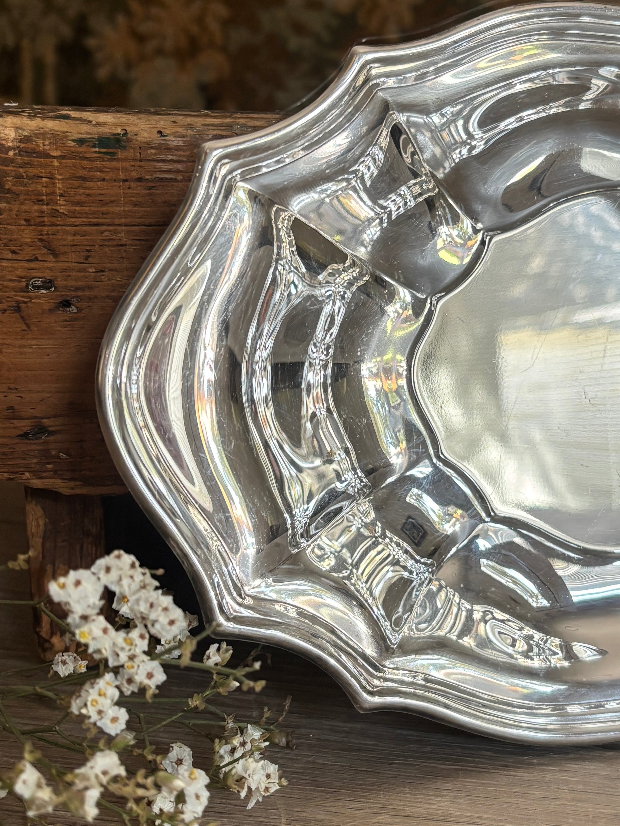 Vintage International Silver Chippendale Silver-Plated Serving Tray