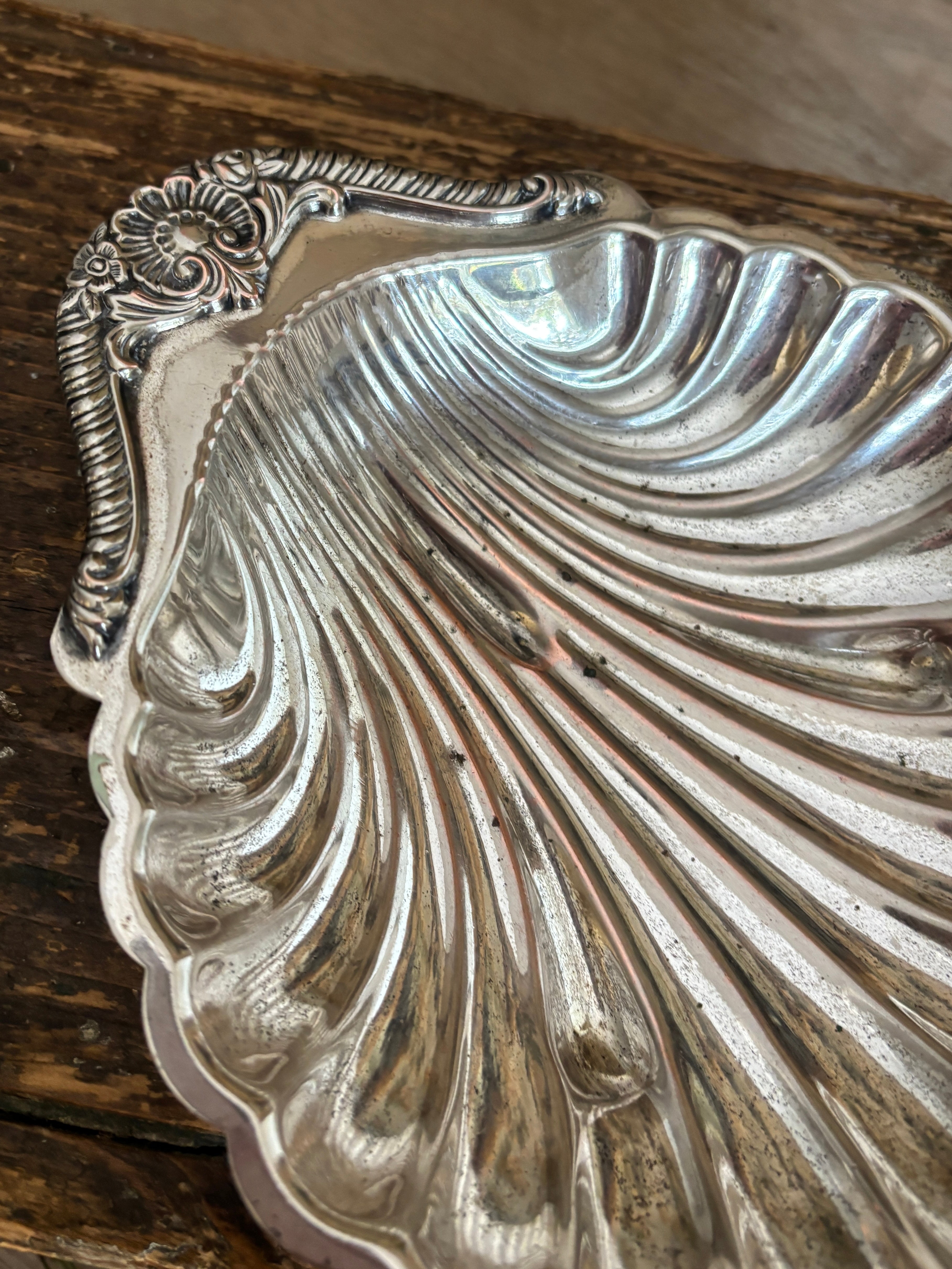 Vintage Silver-Plated Shell Dish