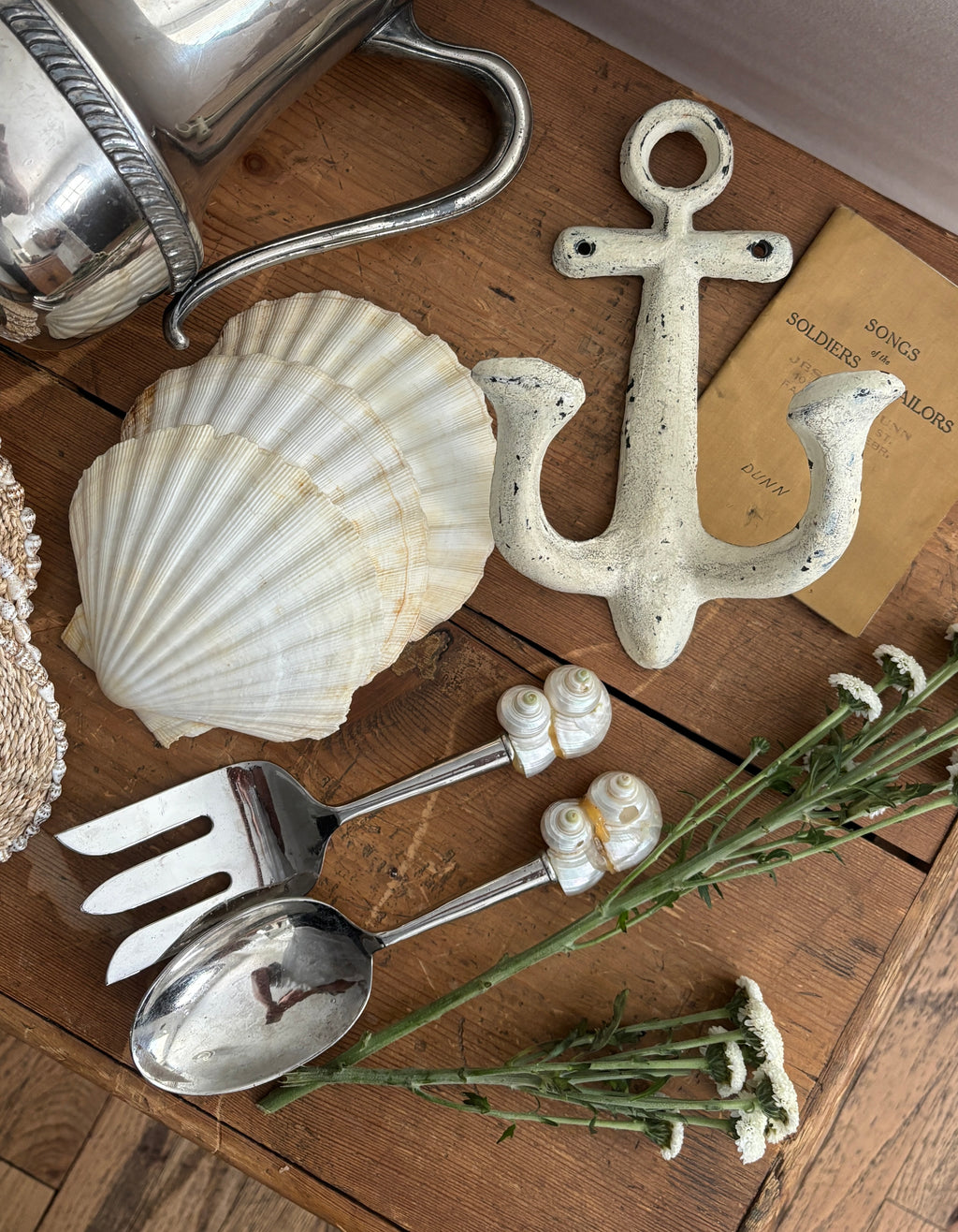 Shell Handle Serving Utensils